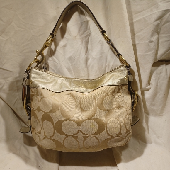 Coach zoe - Picture 1 of 10